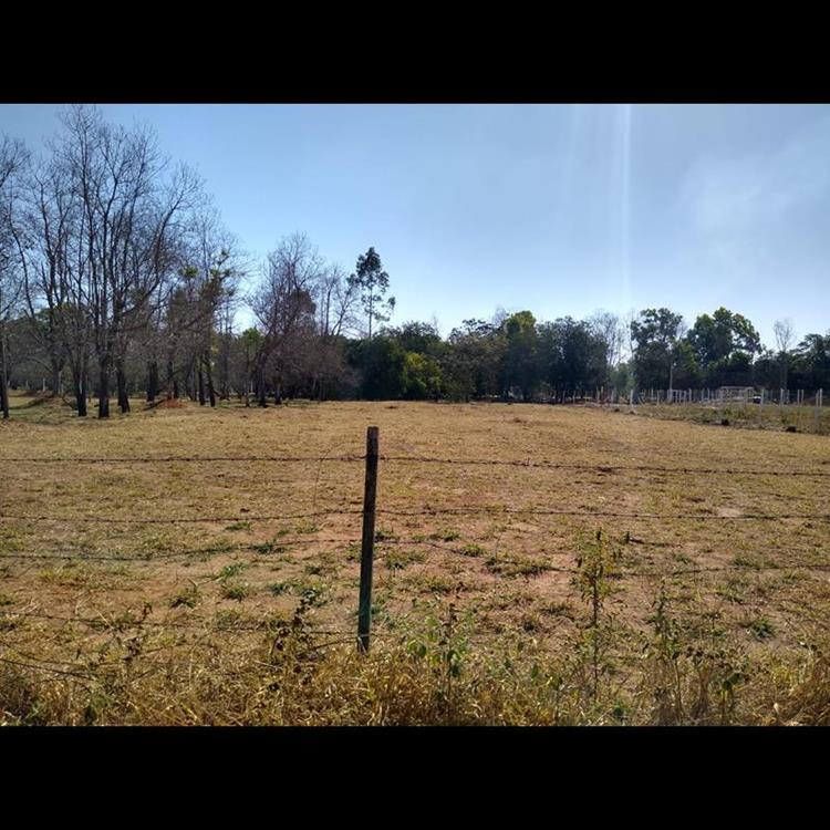 TERRENOS DE CHÁCARAS COM DOCUMENTAÇÃO INDIVIDUAL E INFRAESTRUTURA 