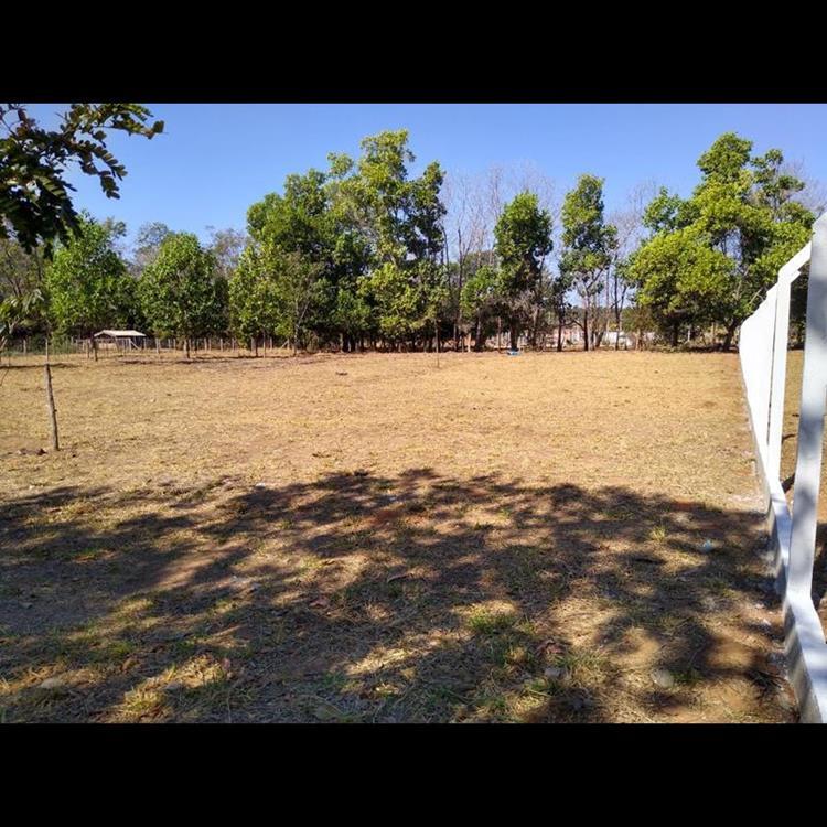 TERRENOS DE CHÁCARAS COM DOCUMENTAÇÃO INDIVIDUAL E INFRAESTRUTURA 