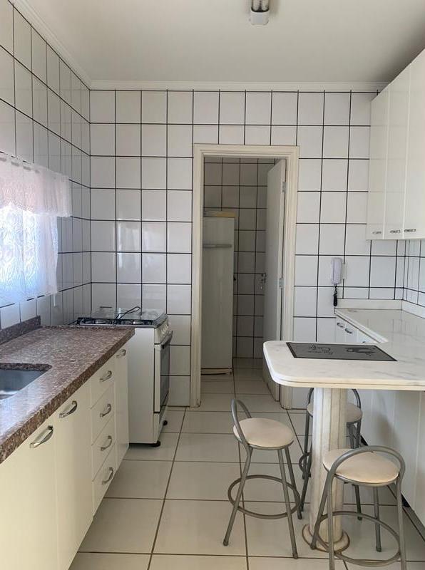 MARAVILHOSO APARTAMENTO NO EDIFÍCIO FLORENÇA