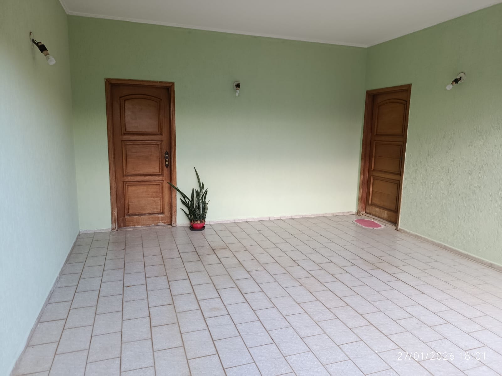 Rua Giácomo Paro,843 - Vila Edejama