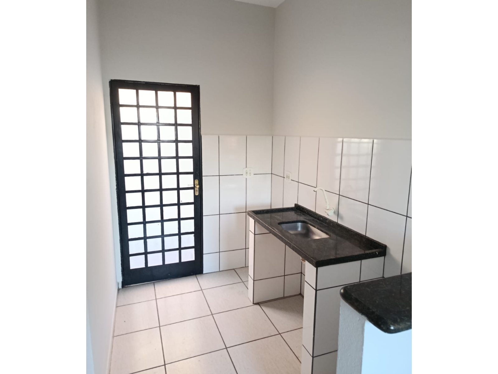 Avenida Soldado-Polícia Militar Guerino Polônio,131 - Jardim del Rey