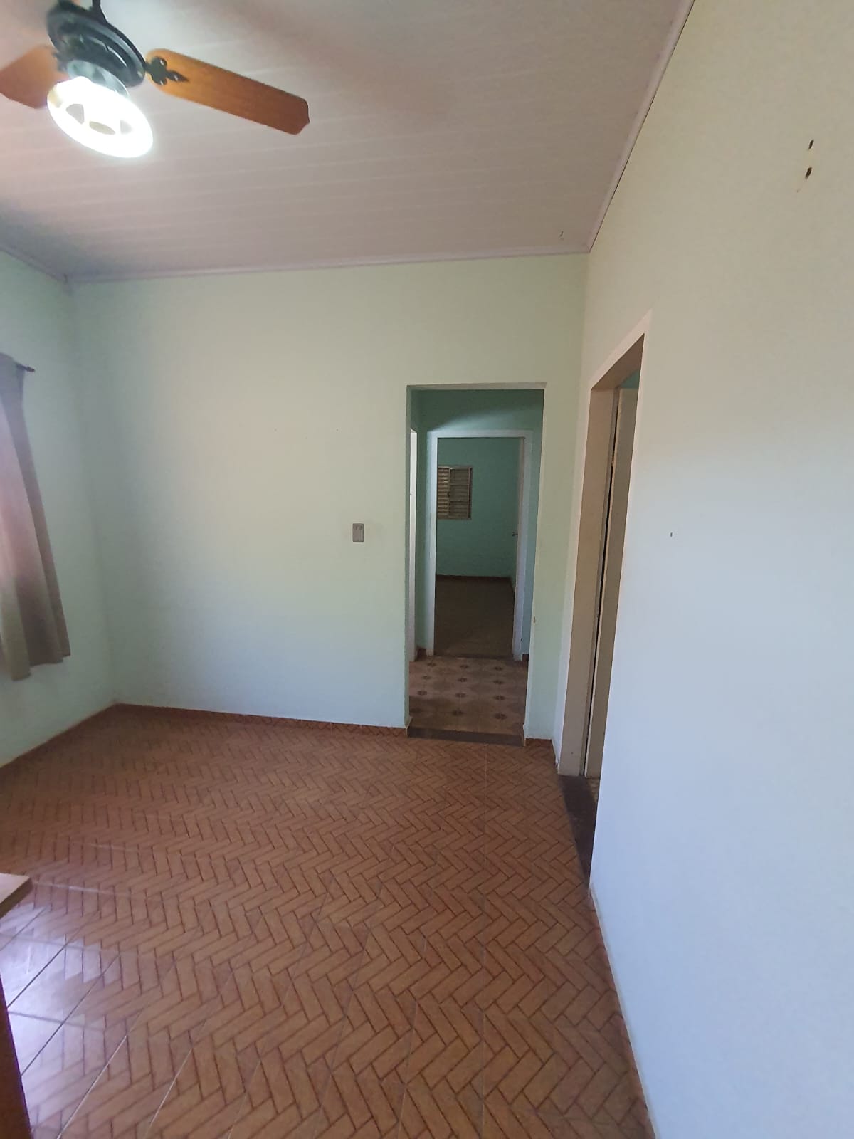 DUAS CASAS NO MESMO TERRENO NA VILA FÁTIMA 