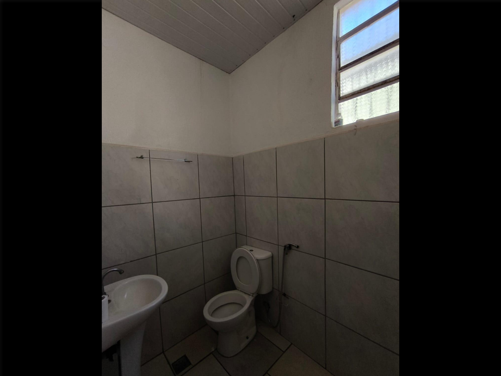 Avenida Pioneiro Apparício Francisco Moço,277 - Loteamento Residencial Pereirinha