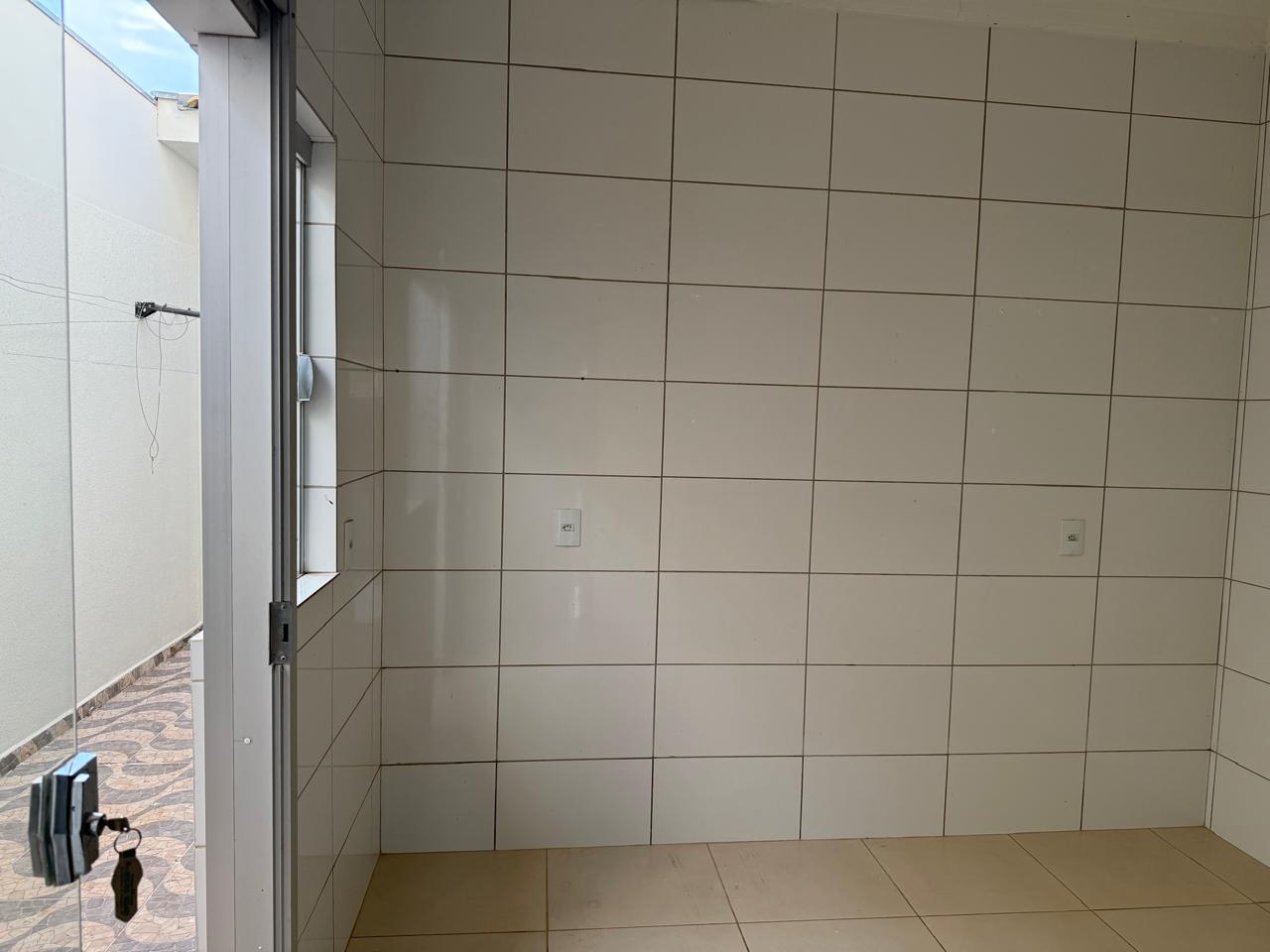 Rua Professor Elio Rubens Galvão Aires,200 - Residencial Jardim do Lago III