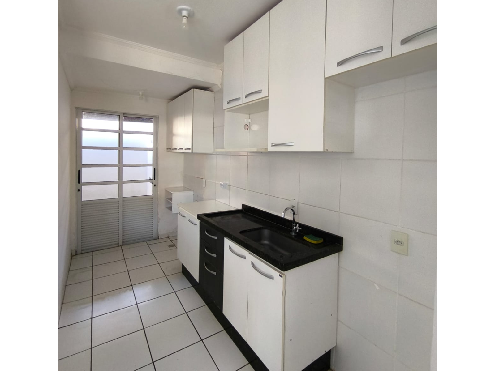 Rua Augusto Pereira de Morais, 2215 - Casa 13 - Condomínio Paineiras - Cagliari