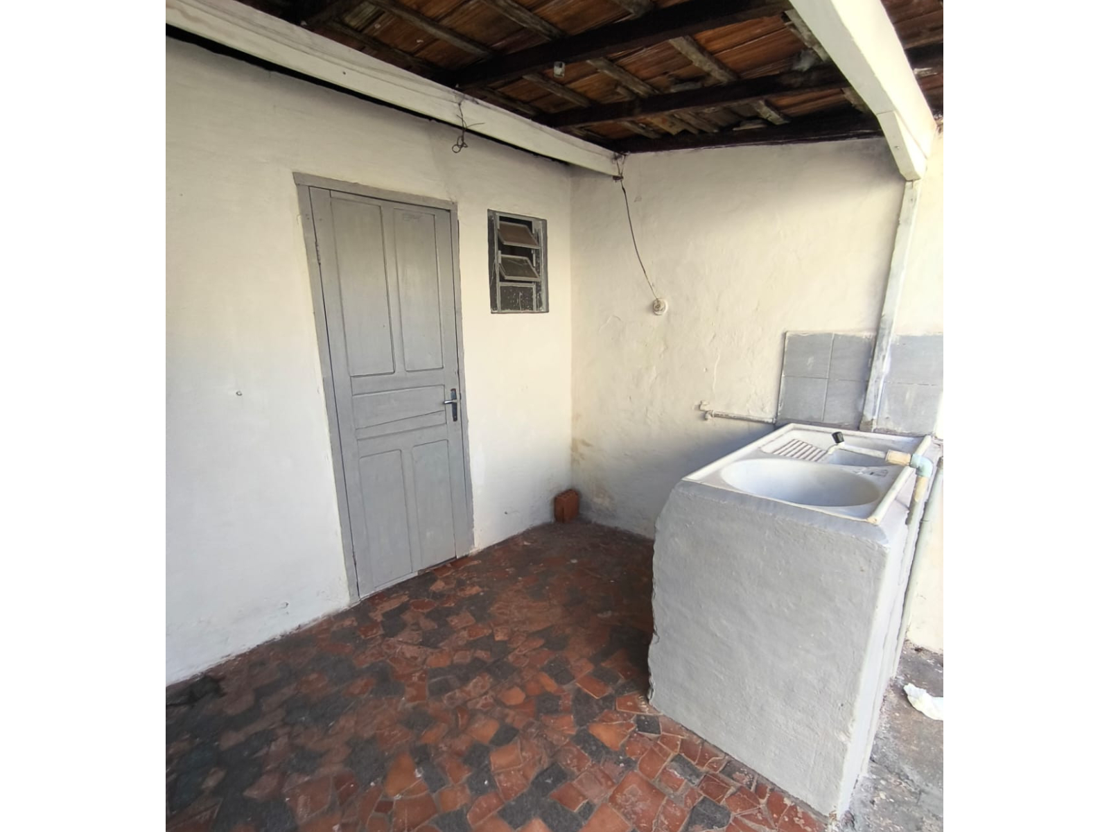 Rua Giácomo Paro, 874 - Vila Edejama