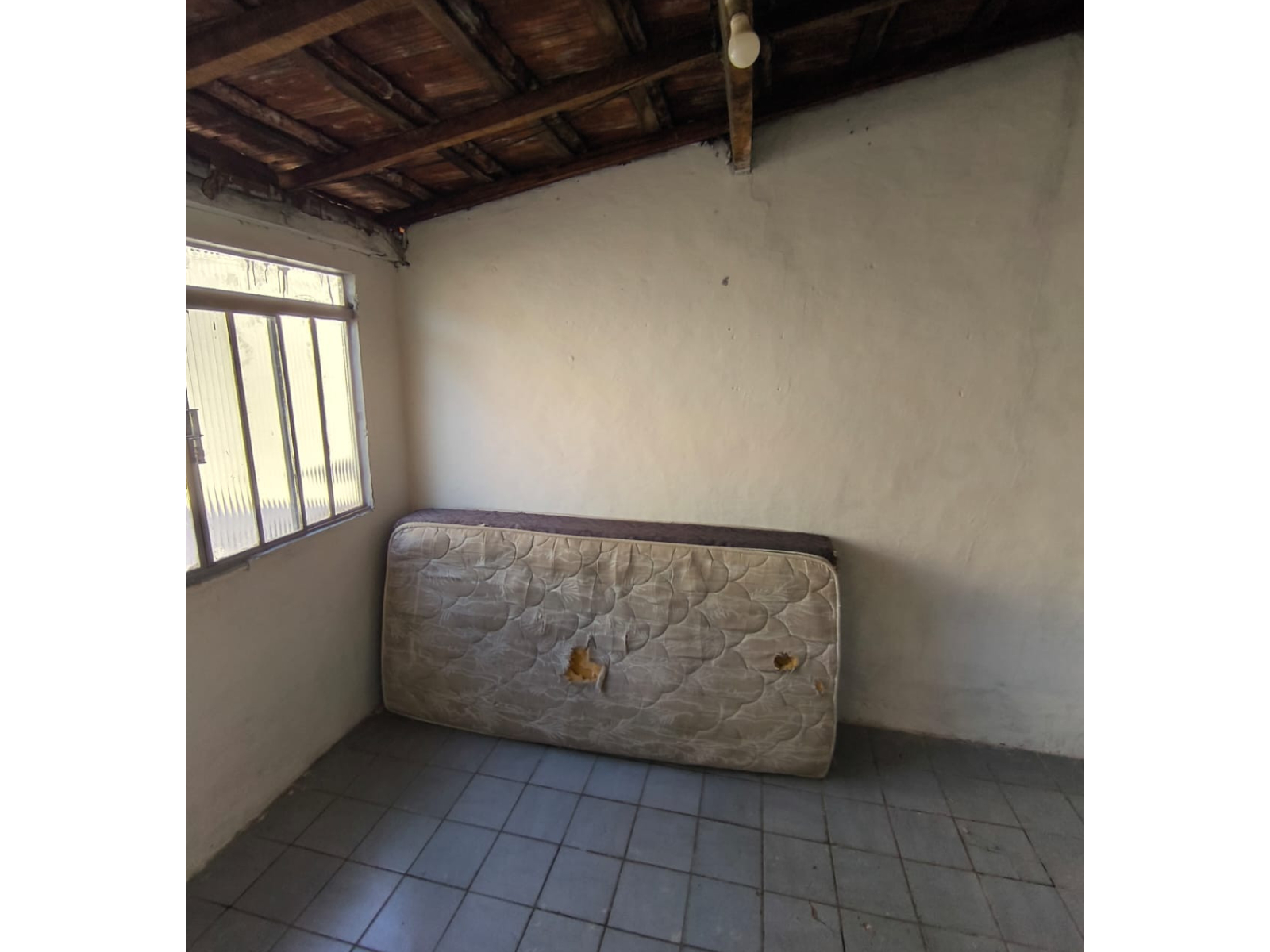 Rua Giácomo Paro, 874 - Vila Edejama