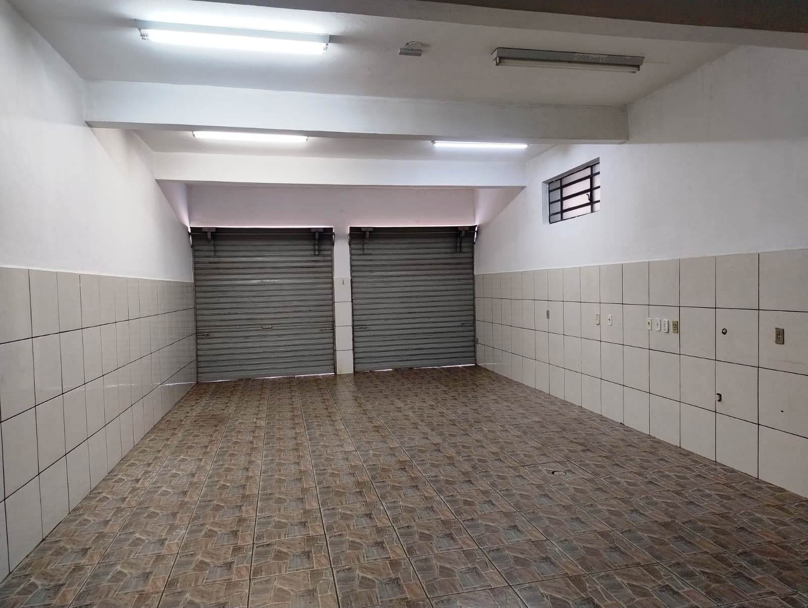 ÓTIMO SALÃO NA AVENIDA MATO GROSSO
