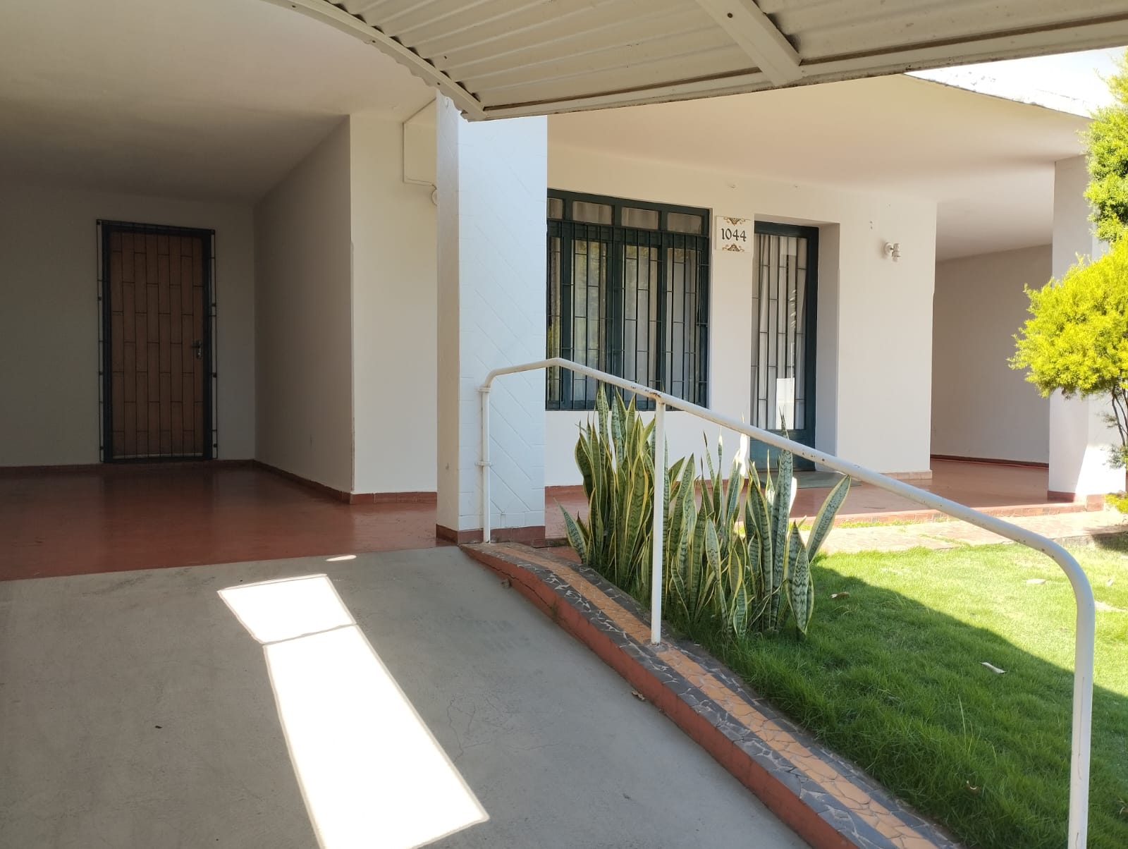 Avenida Rui Barbosa, 1044 - Vila Aparecida