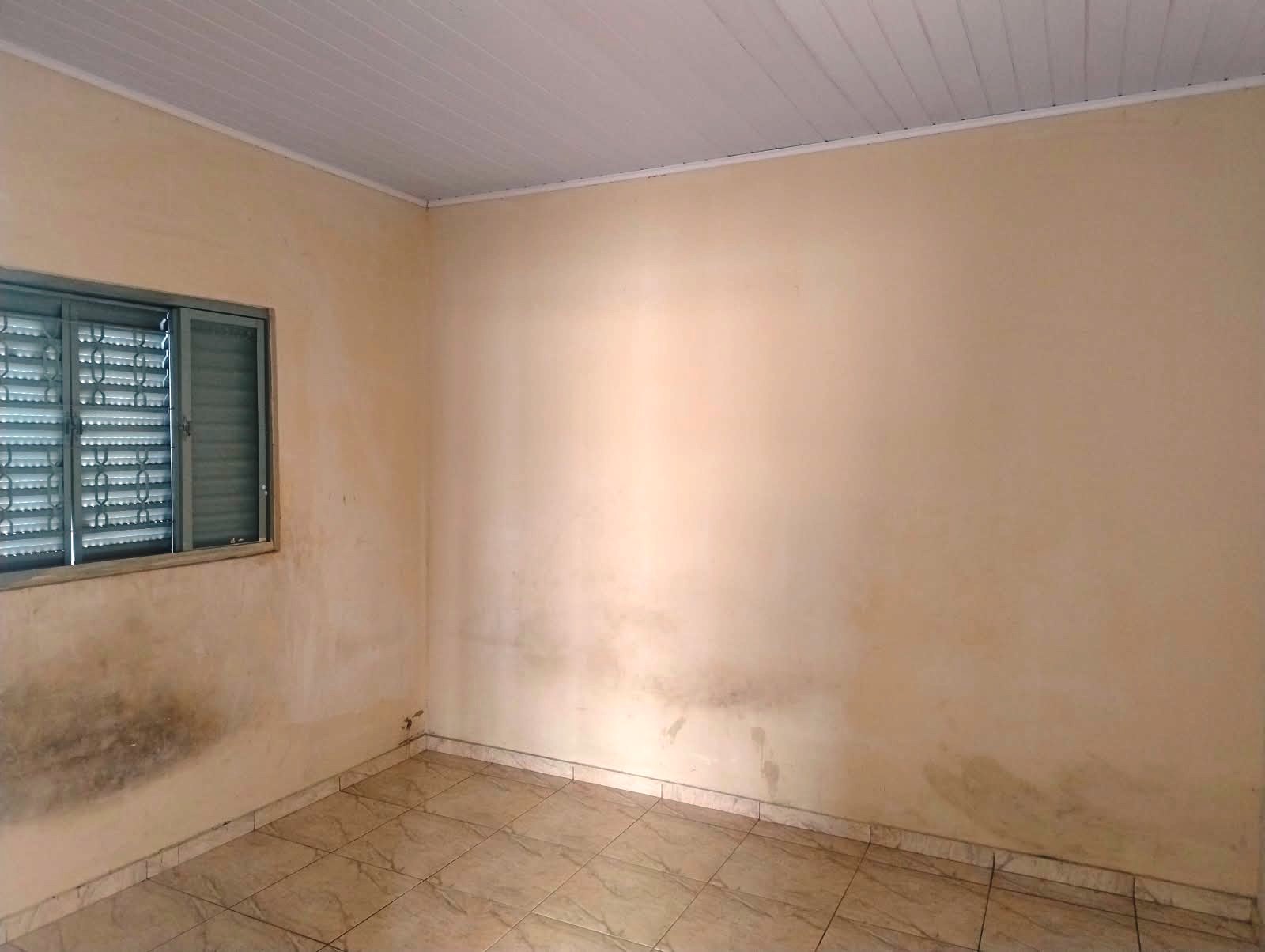 CASA NO CENTRO, ÓTIMA LOCALIZAÇÃO
