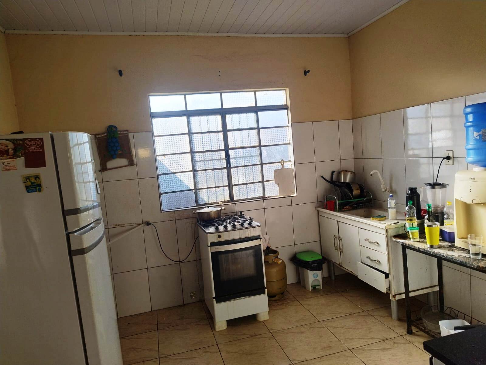 CASA NO CENTRO, ÓTIMA LOCALIZAÇÃO