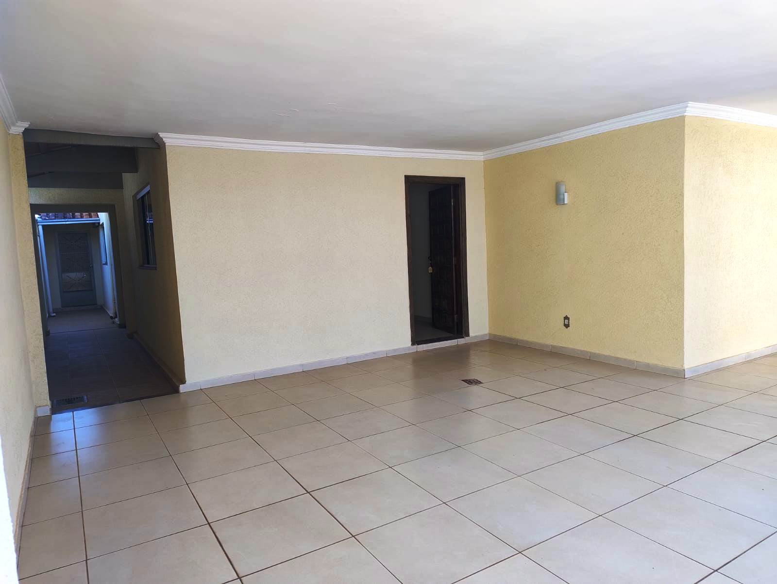 ÓTIMA CASA NO JARDIM SANTO ANTÔNIO