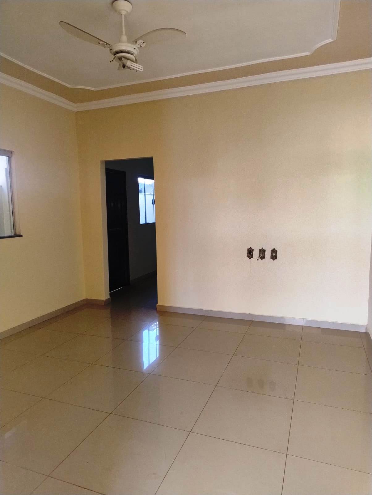 ÓTIMA CASA NO JARDIM SANTO ANTÔNIO