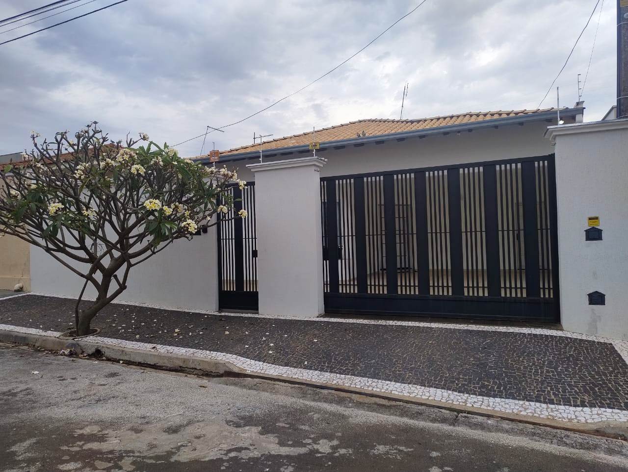 ÓTIMA CASA COM 4 DORMITÓRIOS NO BAIRRO MARIO SABINO