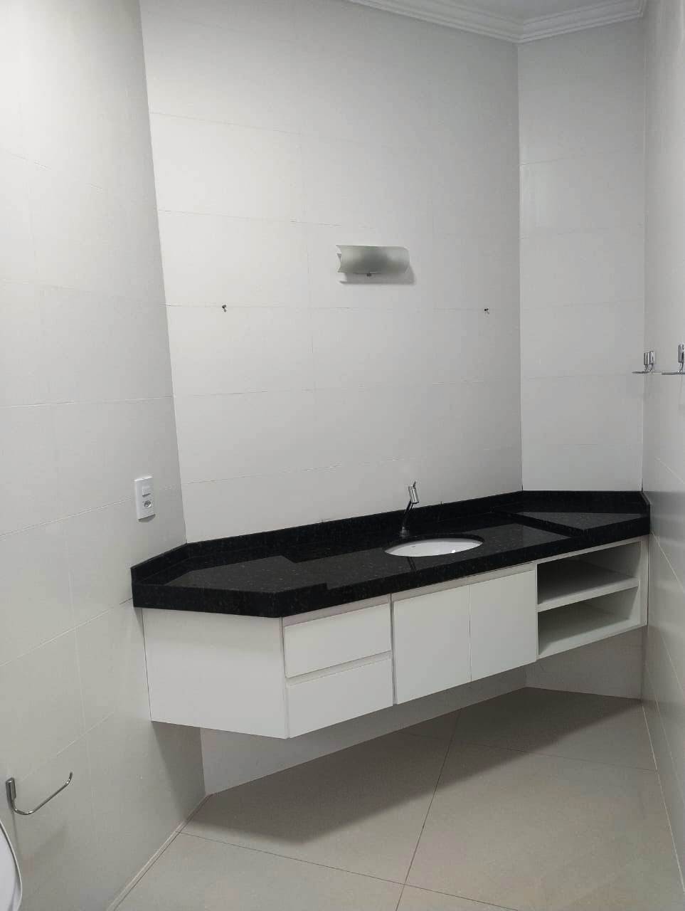 ÓTIMA CASA COM 4 DORMITÓRIOS NO BAIRRO MARIO SABINO