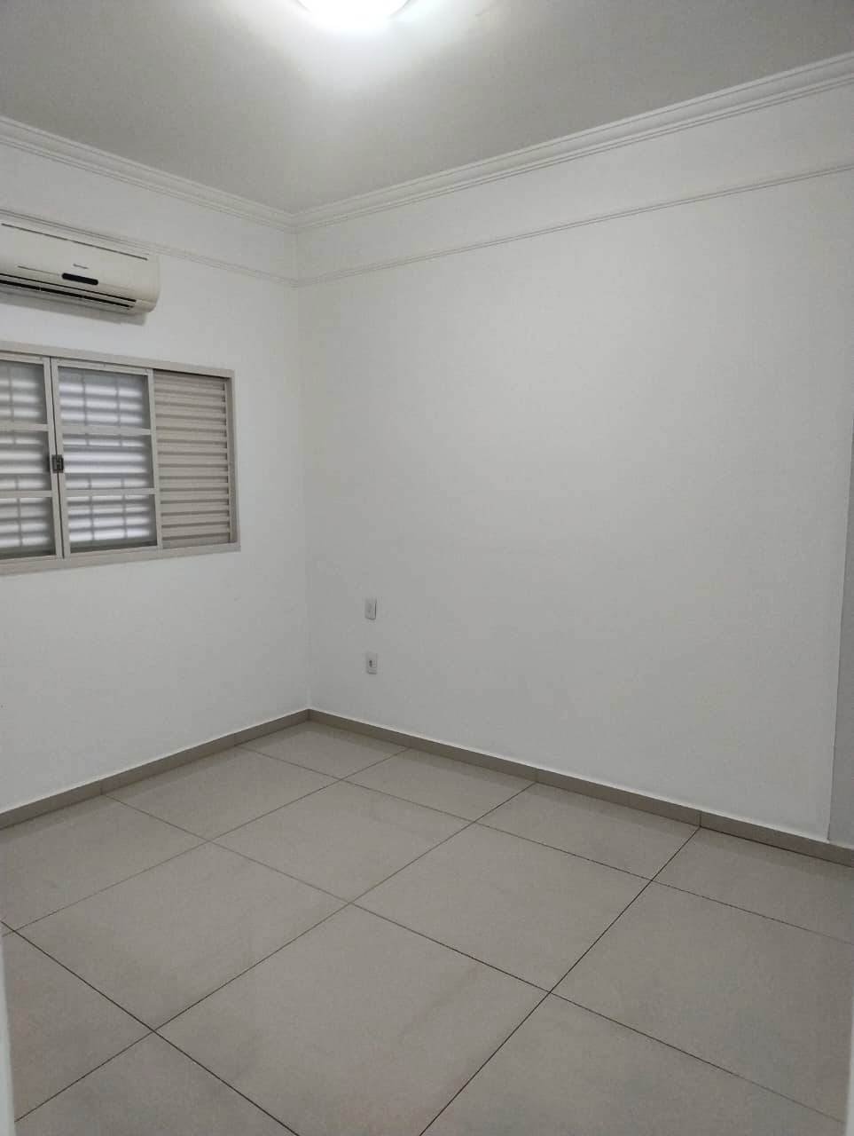 ÓTIMA CASA COM 4 DORMITÓRIOS NO BAIRRO MARIO SABINO