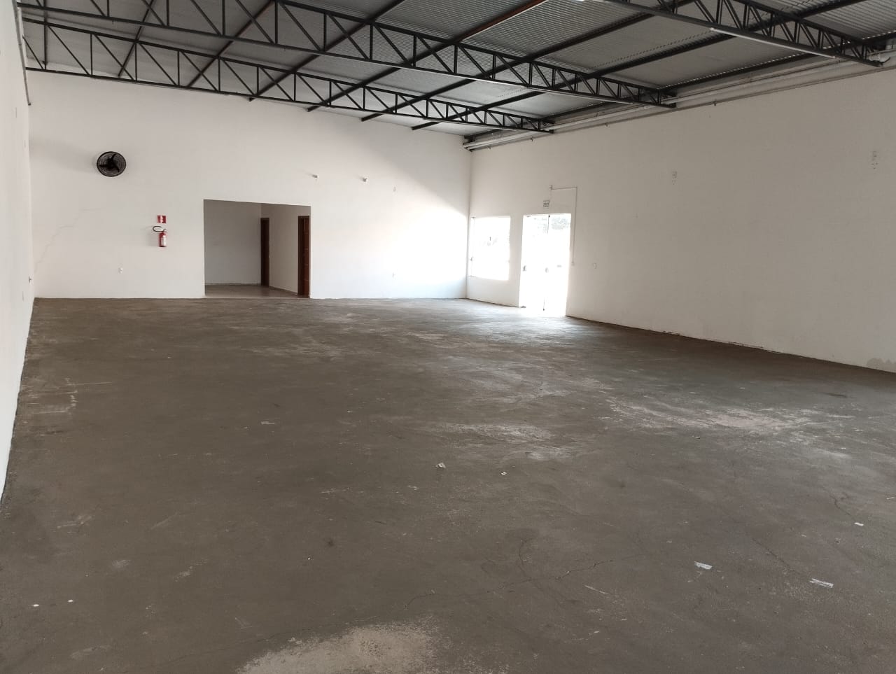 Rua Nely Jorge Colnaghi, 833 - Vila Santa Cecília