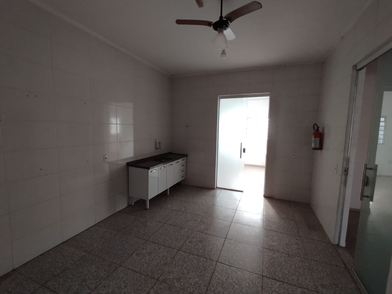 Rua Nely Jorge Colnaghi, 833 - Vila Santa Cecília