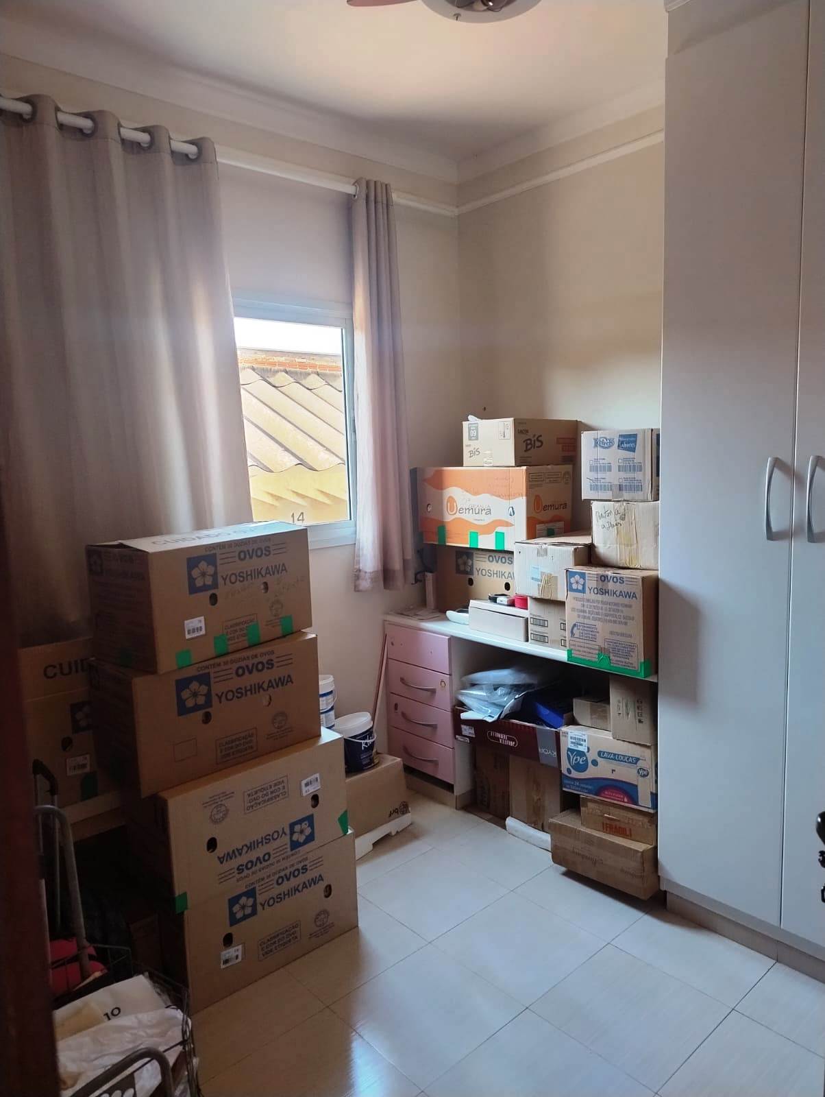 ÓTIMO APARTAMENTO NO EDIFÍCIO VILA RICA