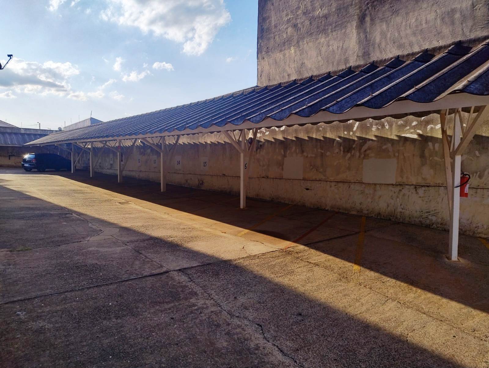 ÓTIMO APARTAMENTO NO EDIFÍCIO VILA RICA