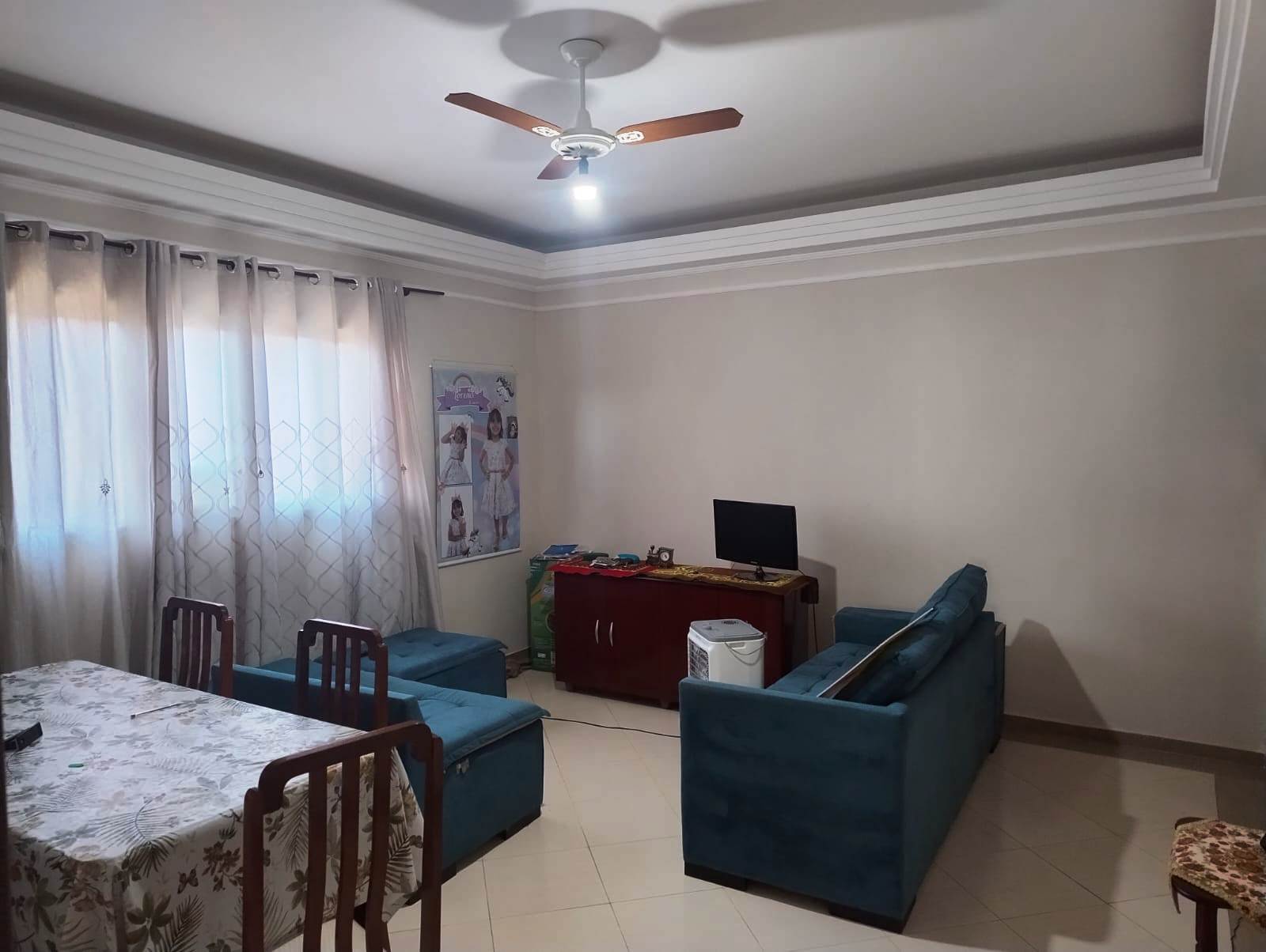 ÓTIMO APARTAMENTO NO EDIFÍCIO VILA RICA