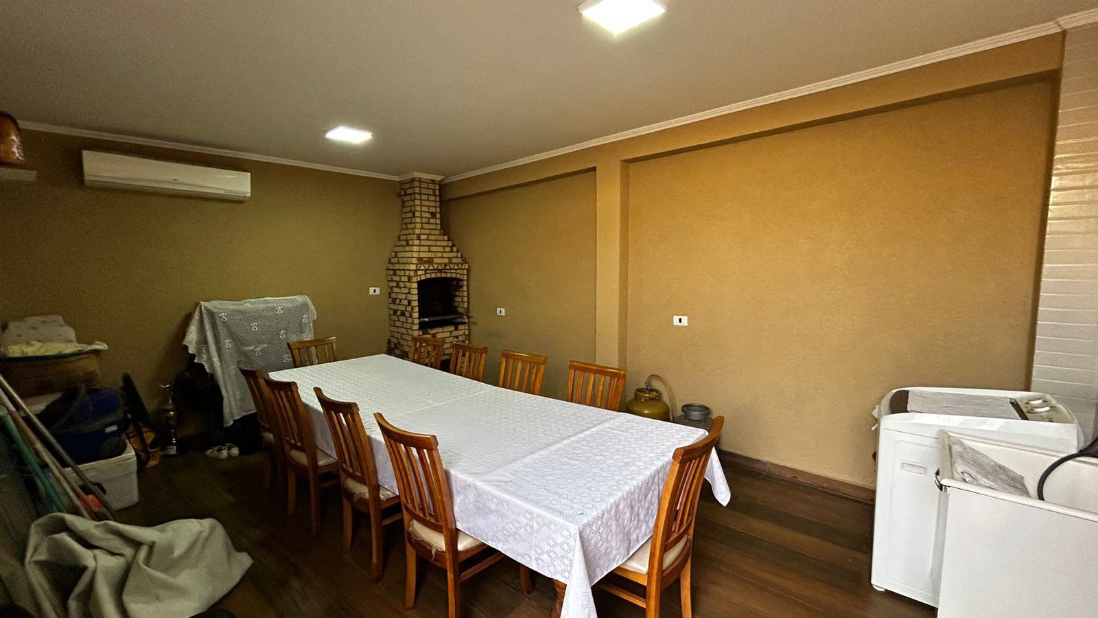 DUAS CASAS NO MESMO TERRENO NO JARDIM DO LAGO 5