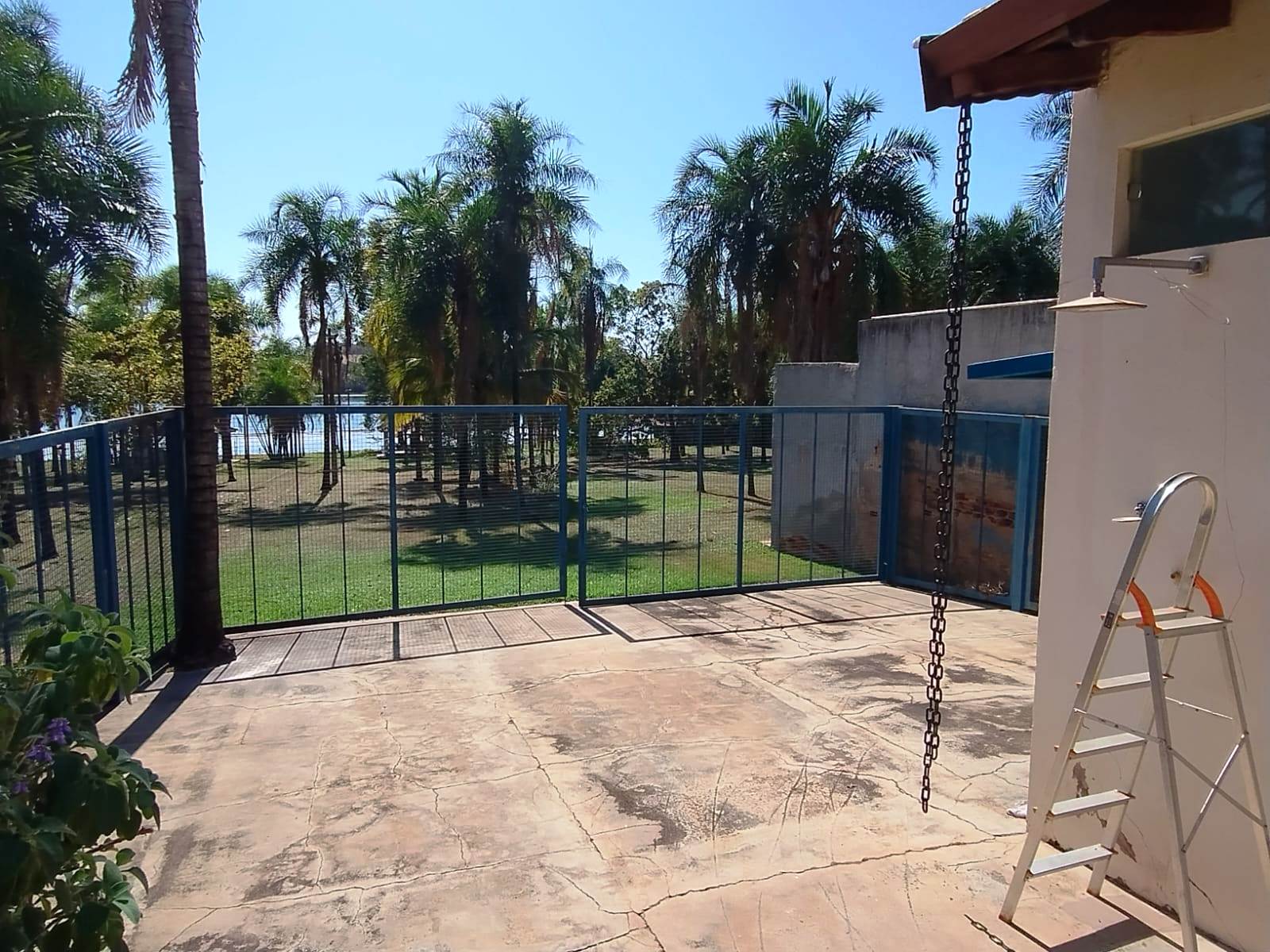 ÓTIMO RANCHO NA PARTE DE BAIXO DO BELVEDERE