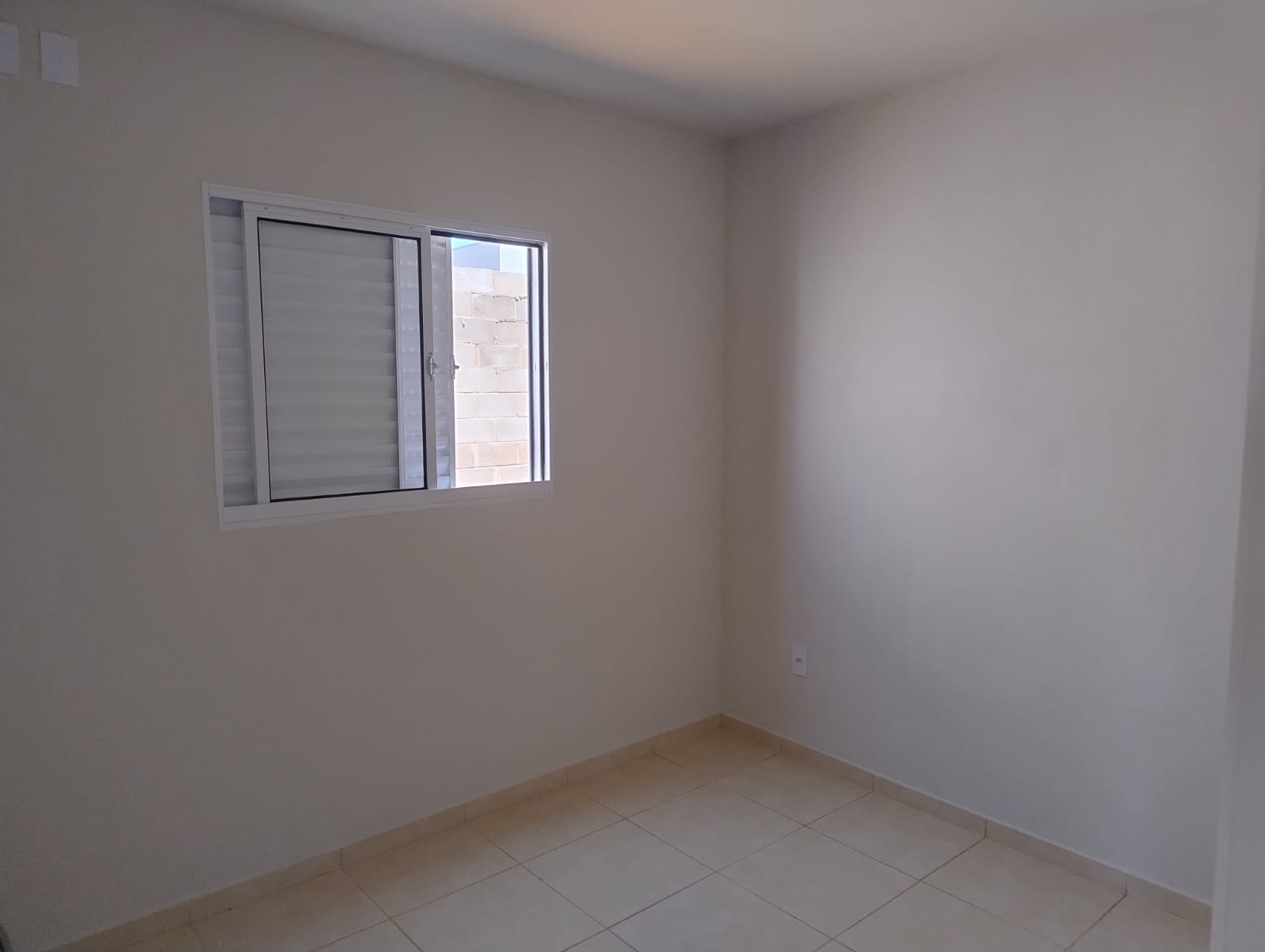 Rua Irmãos Buranello, 2600 - Casa B23 - Maria Areias Torres