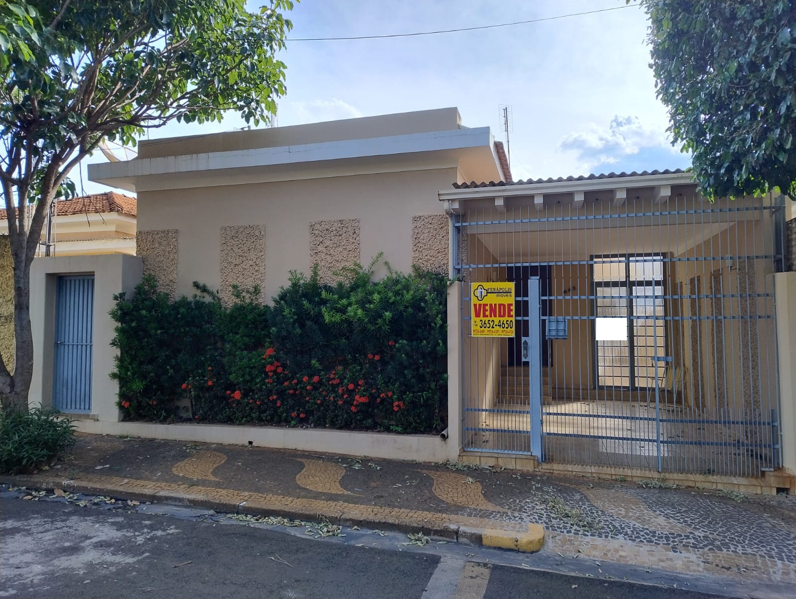 ÓTIMA CASA NO CENTRO