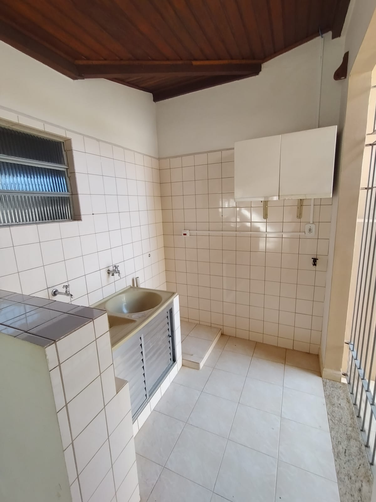 ÓTIMA CASA NO CENTRO