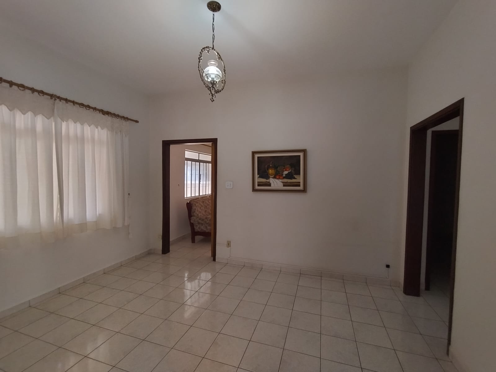 ÓTIMA CASA NO CENTRO