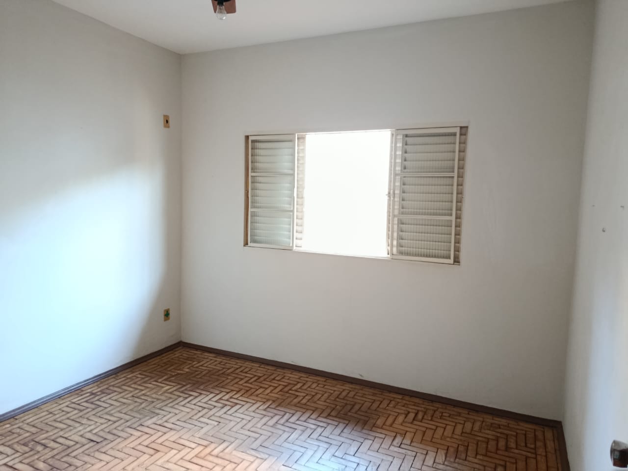 Rua Doutor Mário Sabino, 1090 - Centro