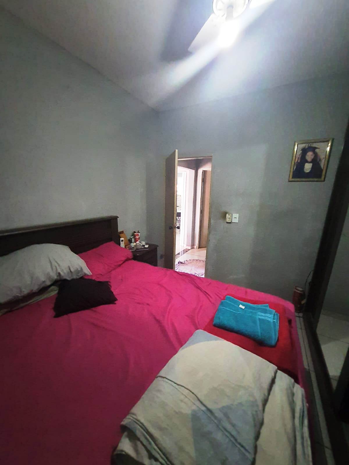 CASA COM AMPLO TERRENO NO CIDADE JARDIM