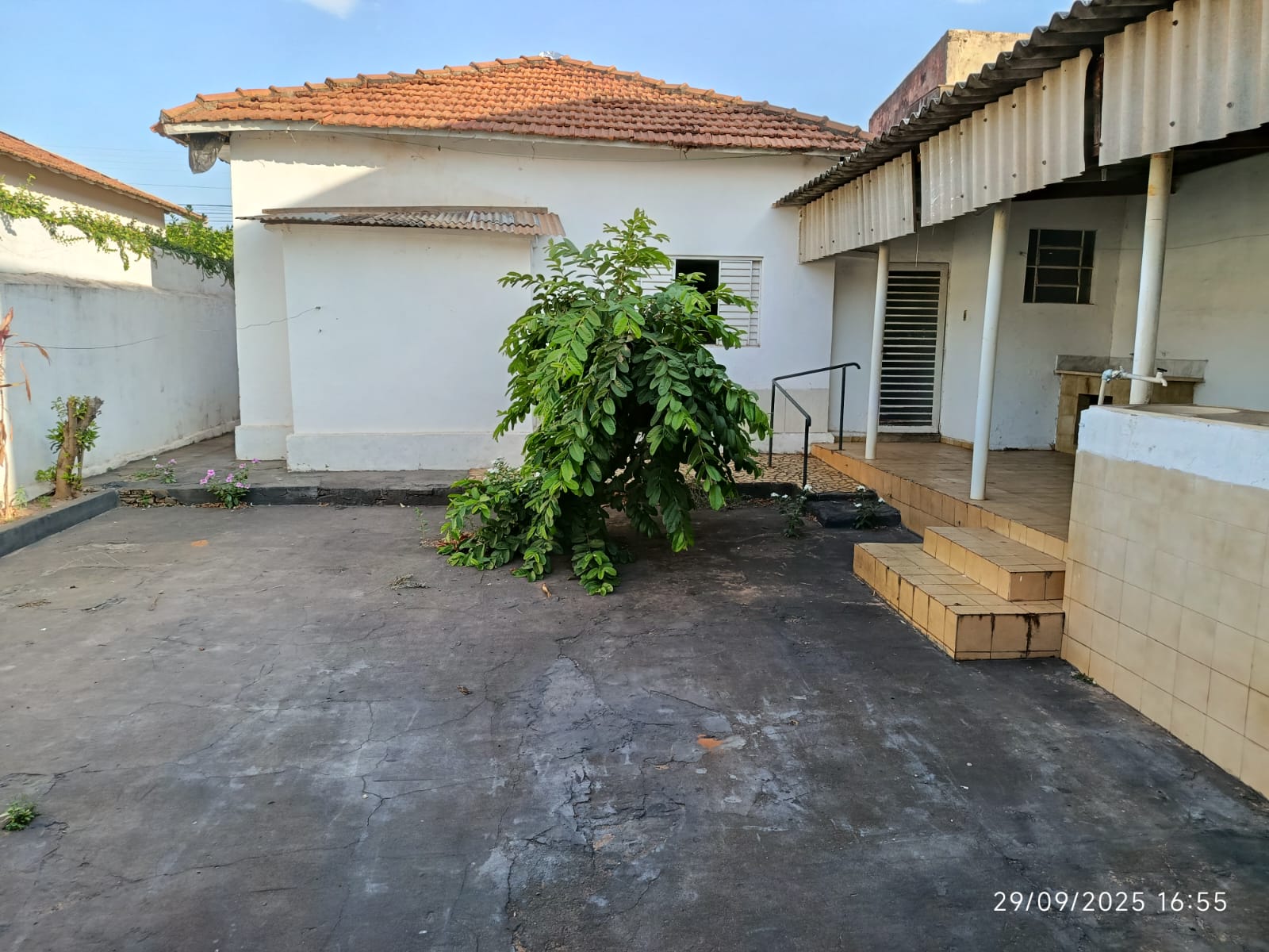 Avenida Olsen,78 A - Jardim