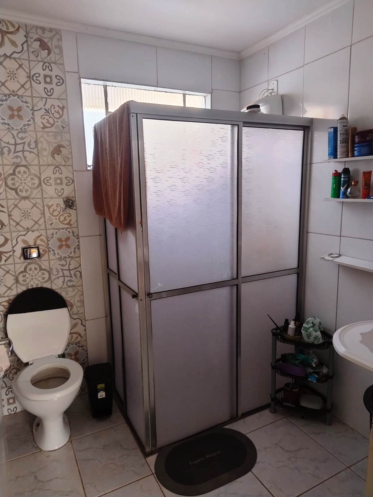 ÓTIMA CASA NO BAIRRO SANTA TEREZINHA