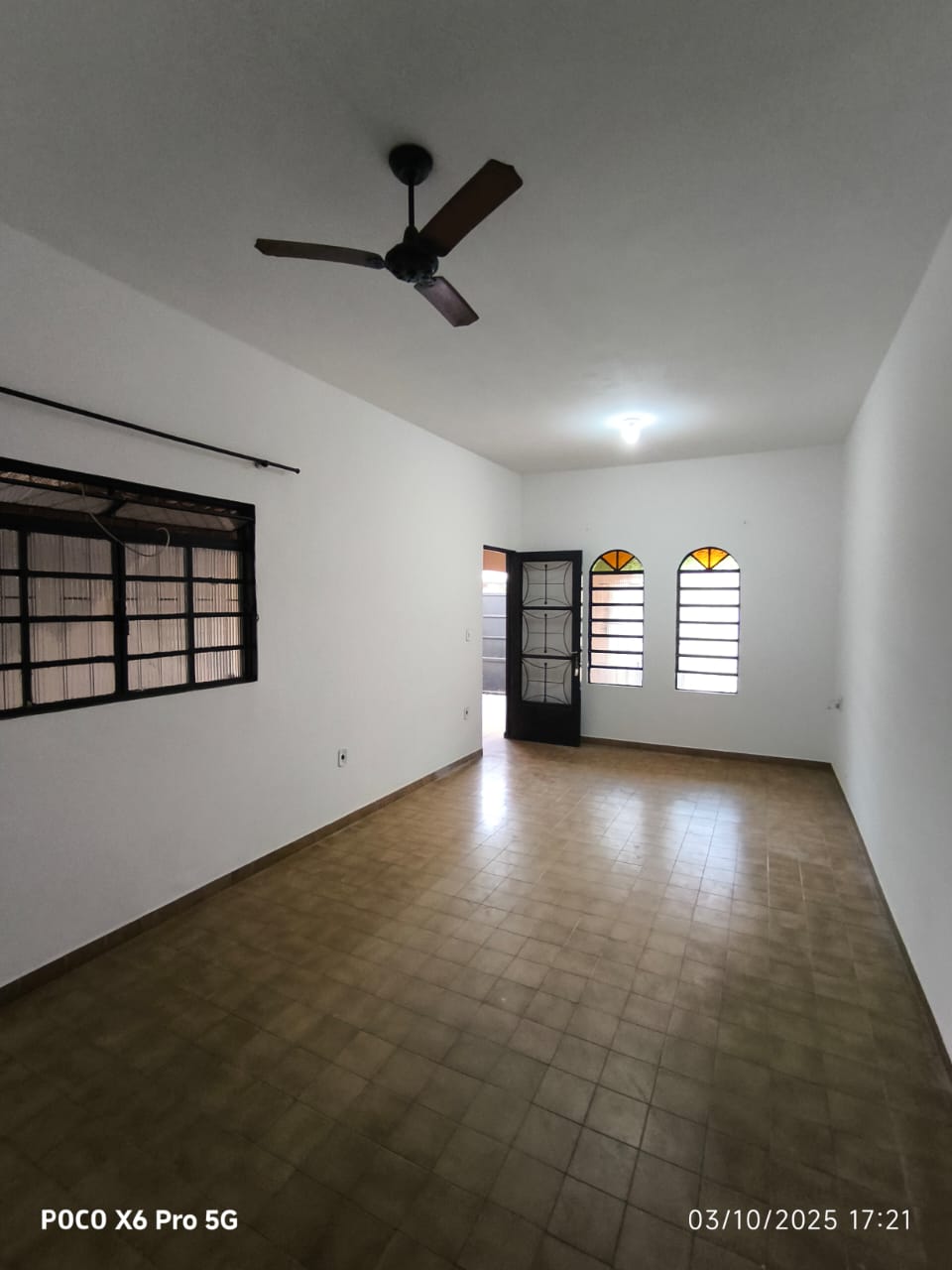 ÓTIMA CASA NO BAIRRO SANTA TEREZINHA
