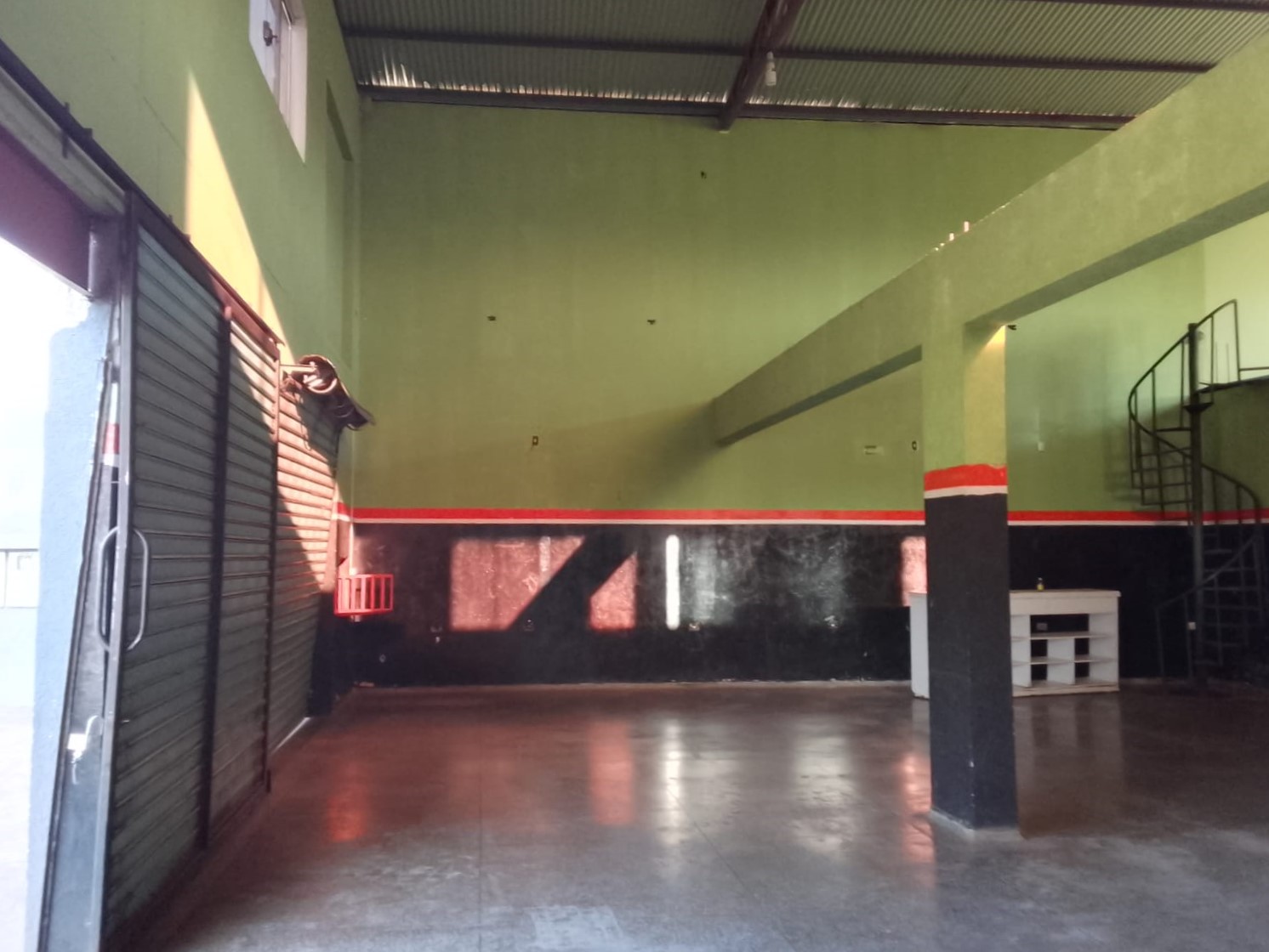 Rua José Pinto de Almeida, 1070 - Vila Aparecida