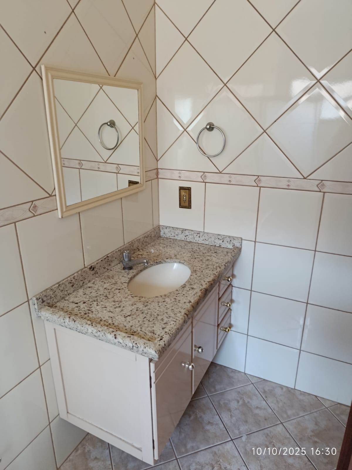 Rua Juvêncio Monteiro,42 - Parque Residencial São Fernando