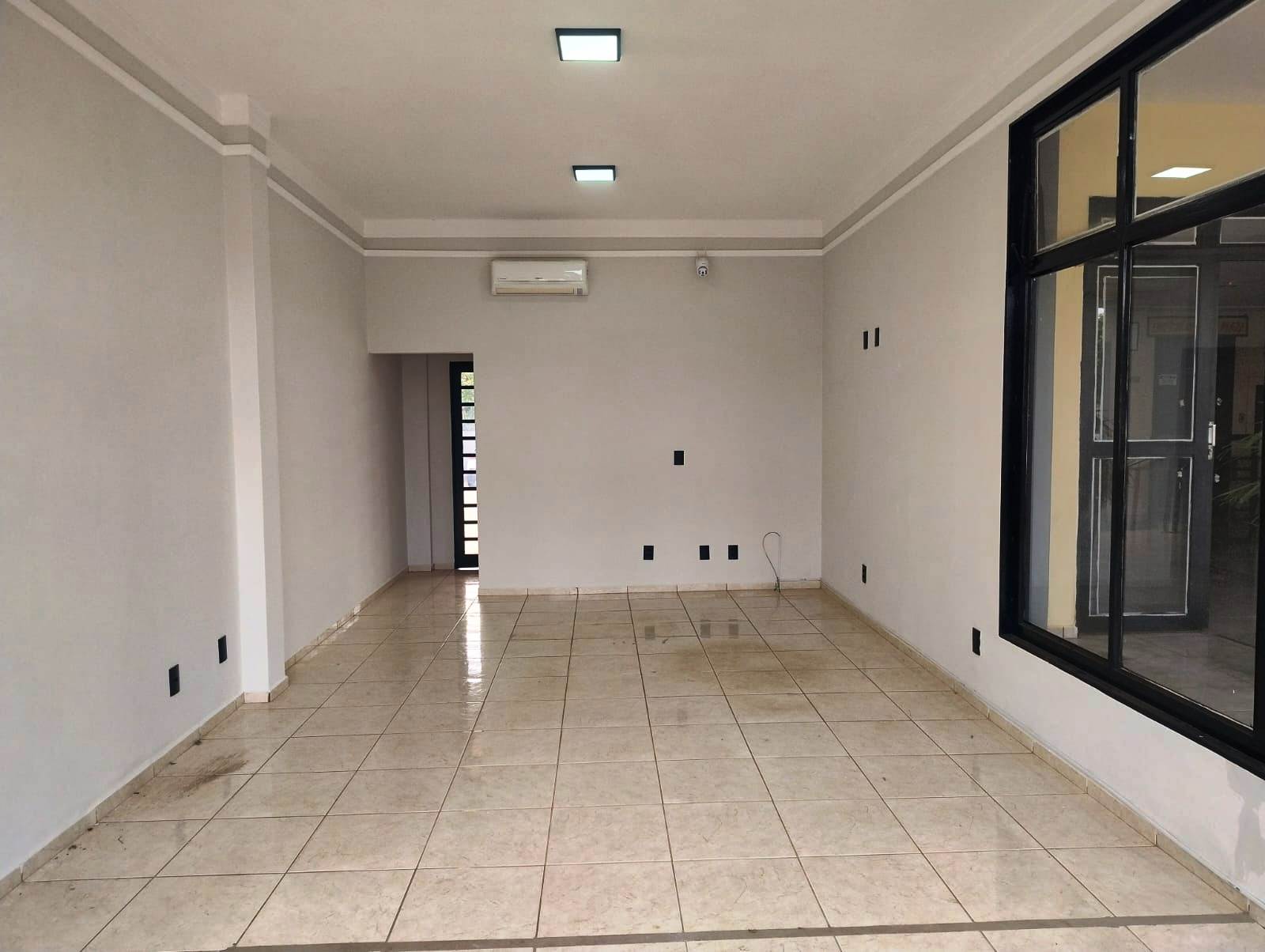 ÓTIMA SALA COMERCIAL NO EDIFICIO CENTRAL PLAZA