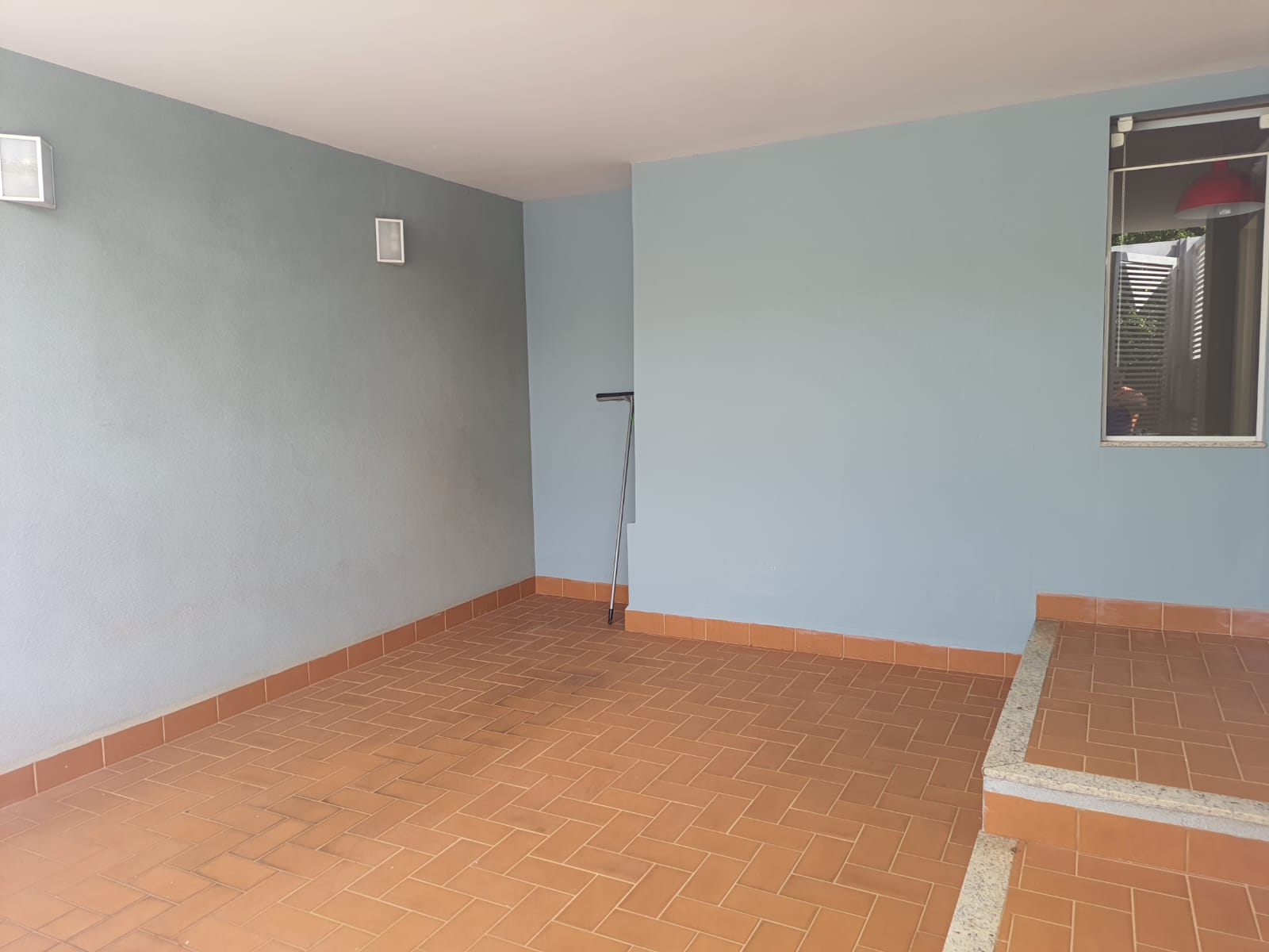 ÓTIMA CASA COM 4 DORMITÓRIOS NO CENTRO