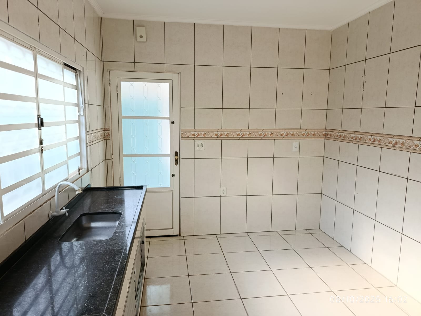 Rua Professor Elio Rubens Galvão Aires, 1030 - Residencial Jardim do Lago