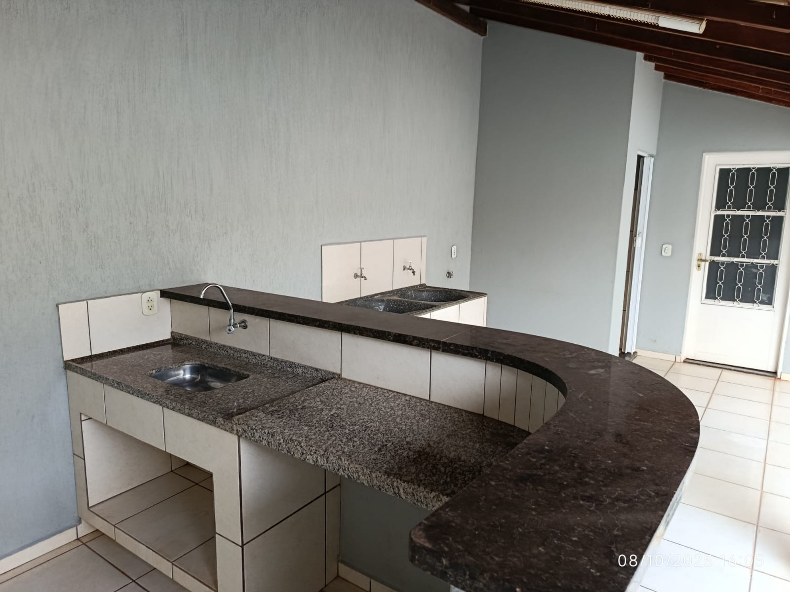 Rua Professor Elio Rubens Galvão Aires, 1030 - Residencial Jardim do Lago