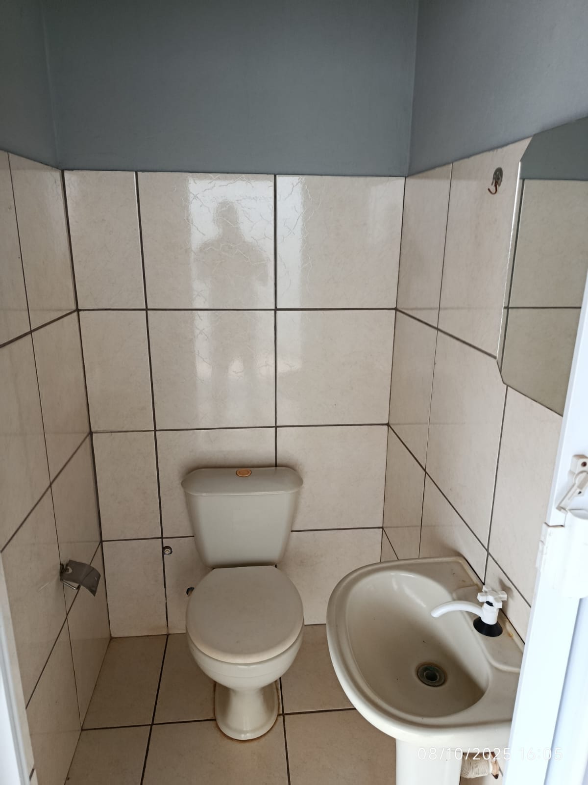 Rua Professor Elio Rubens Galvão Aires, 1030 - Residencial Jardim do Lago