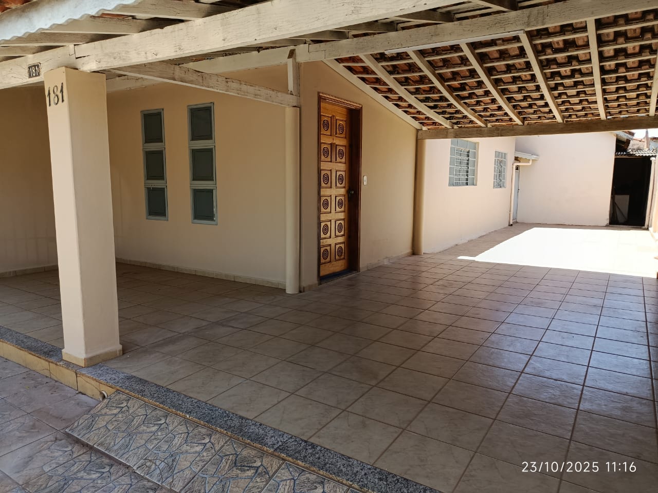 Rua Alexandre Sabino, 181 - Vila São Joaquim