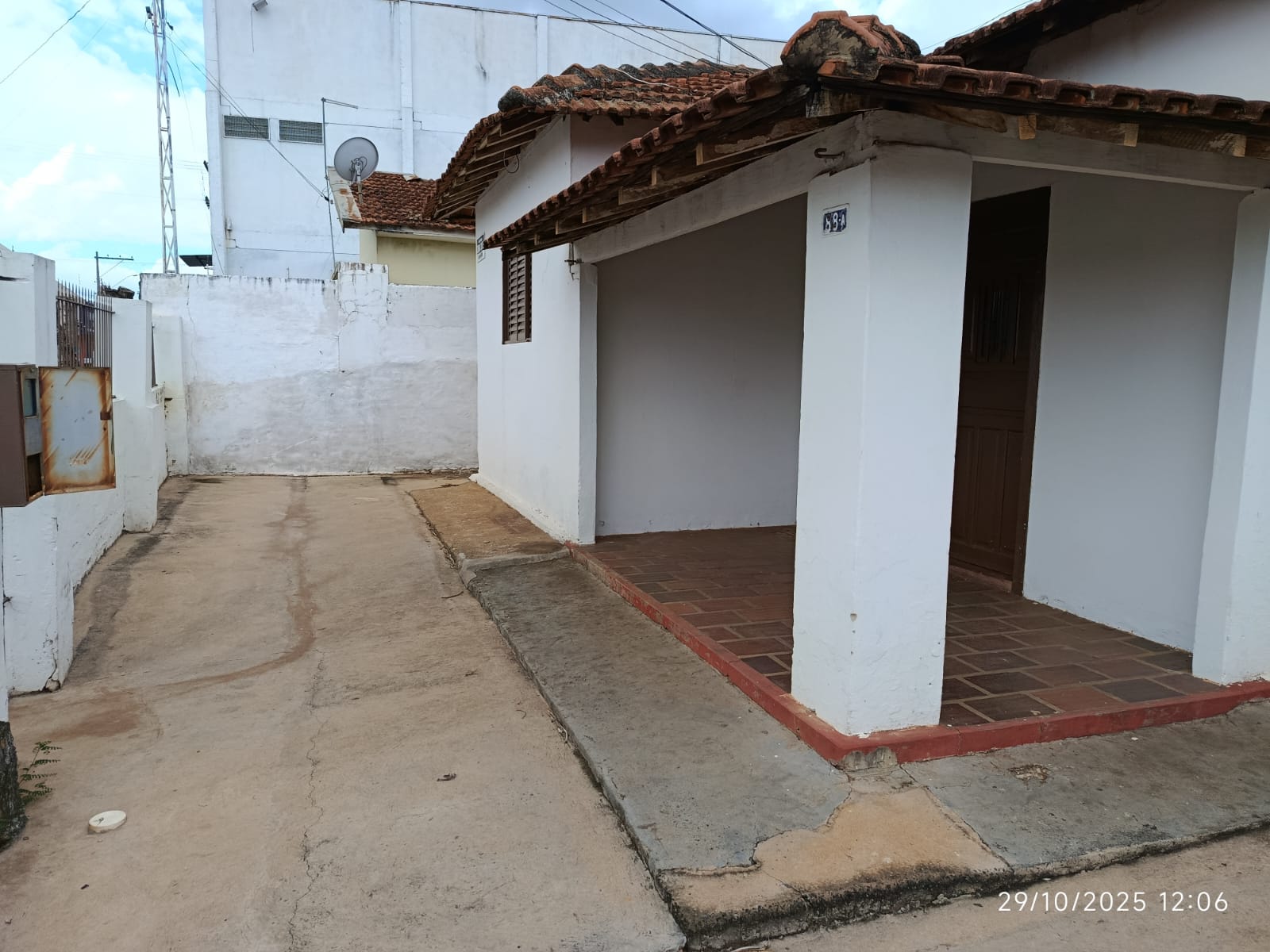 Avenida Cunha Cintra, 88 A - Jardim