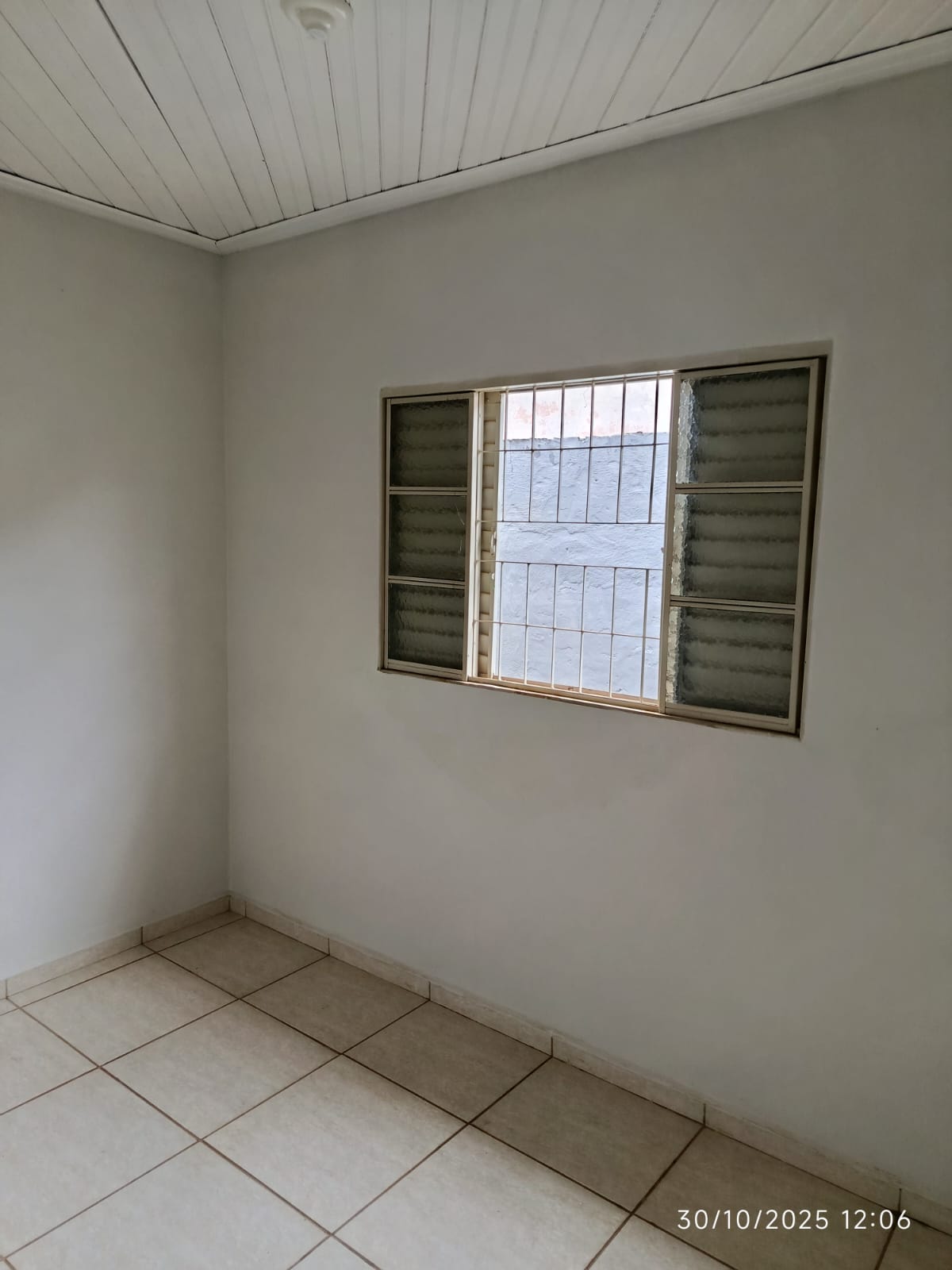 Rua Brasil, 1074 - Vila Martins