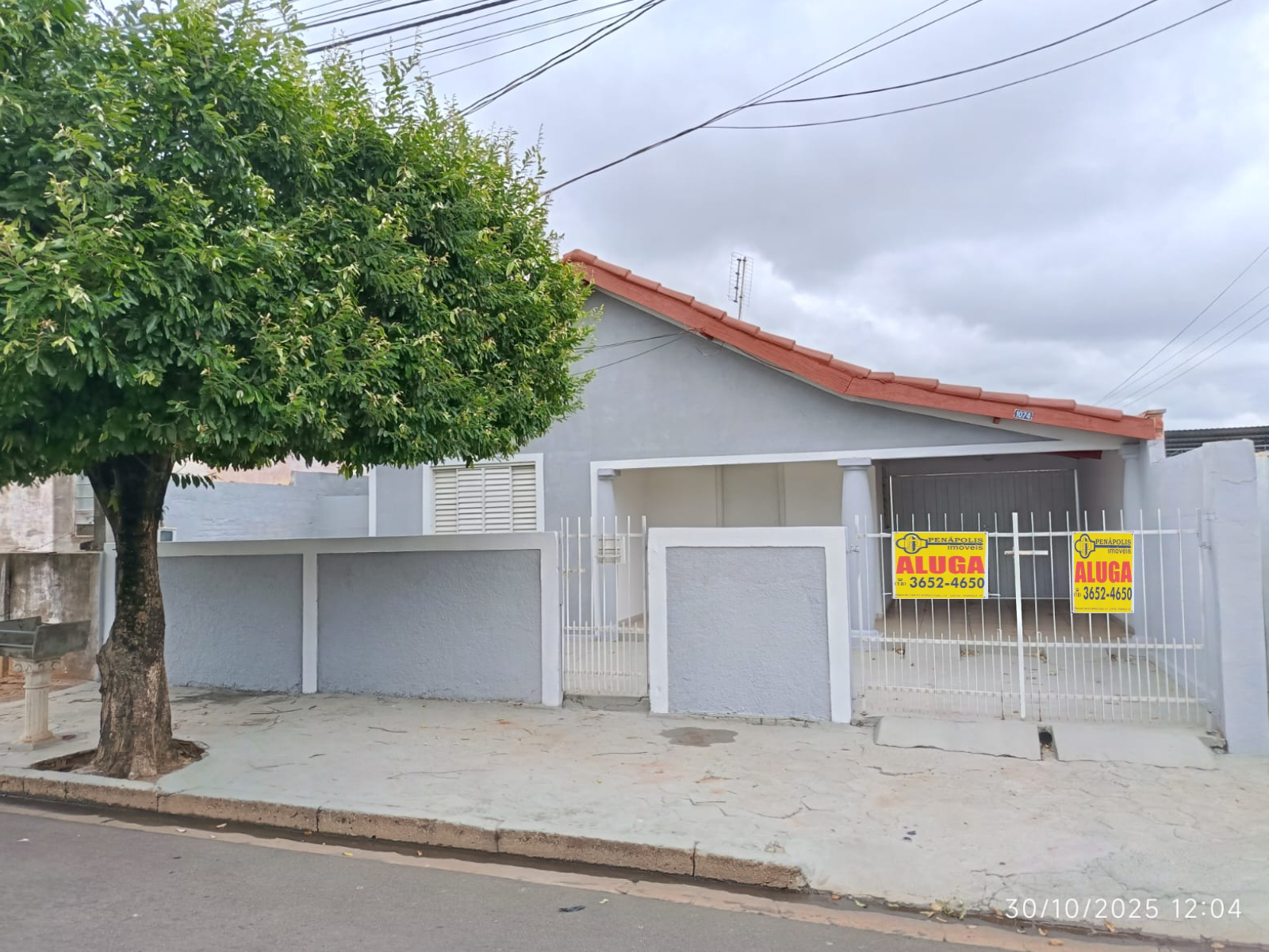 Rua Brasil, 1074 - Vila Martins