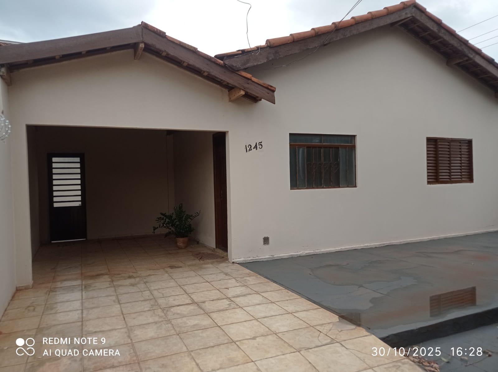 Rua Quinze de Novembro, 1245 - Vila Edejama