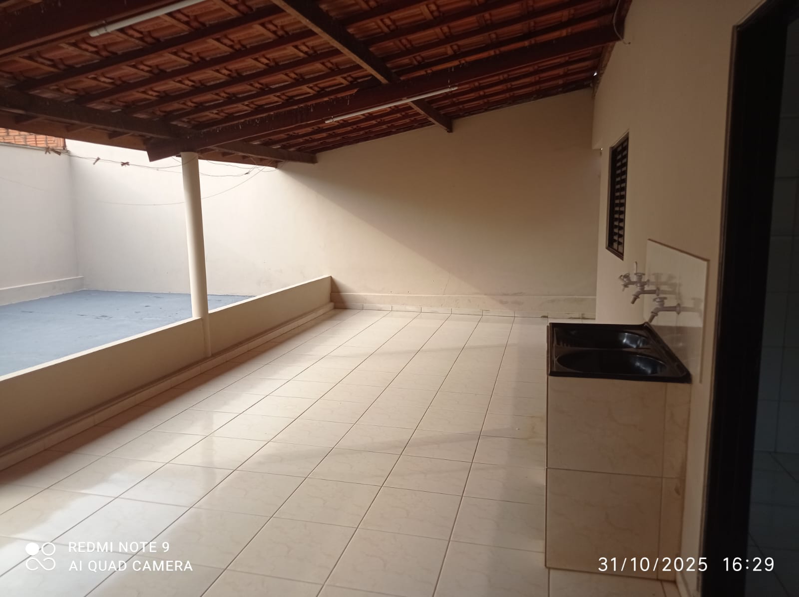 Rua José Diniz Mendonça, 29 - Residencial Jardim Tropical
