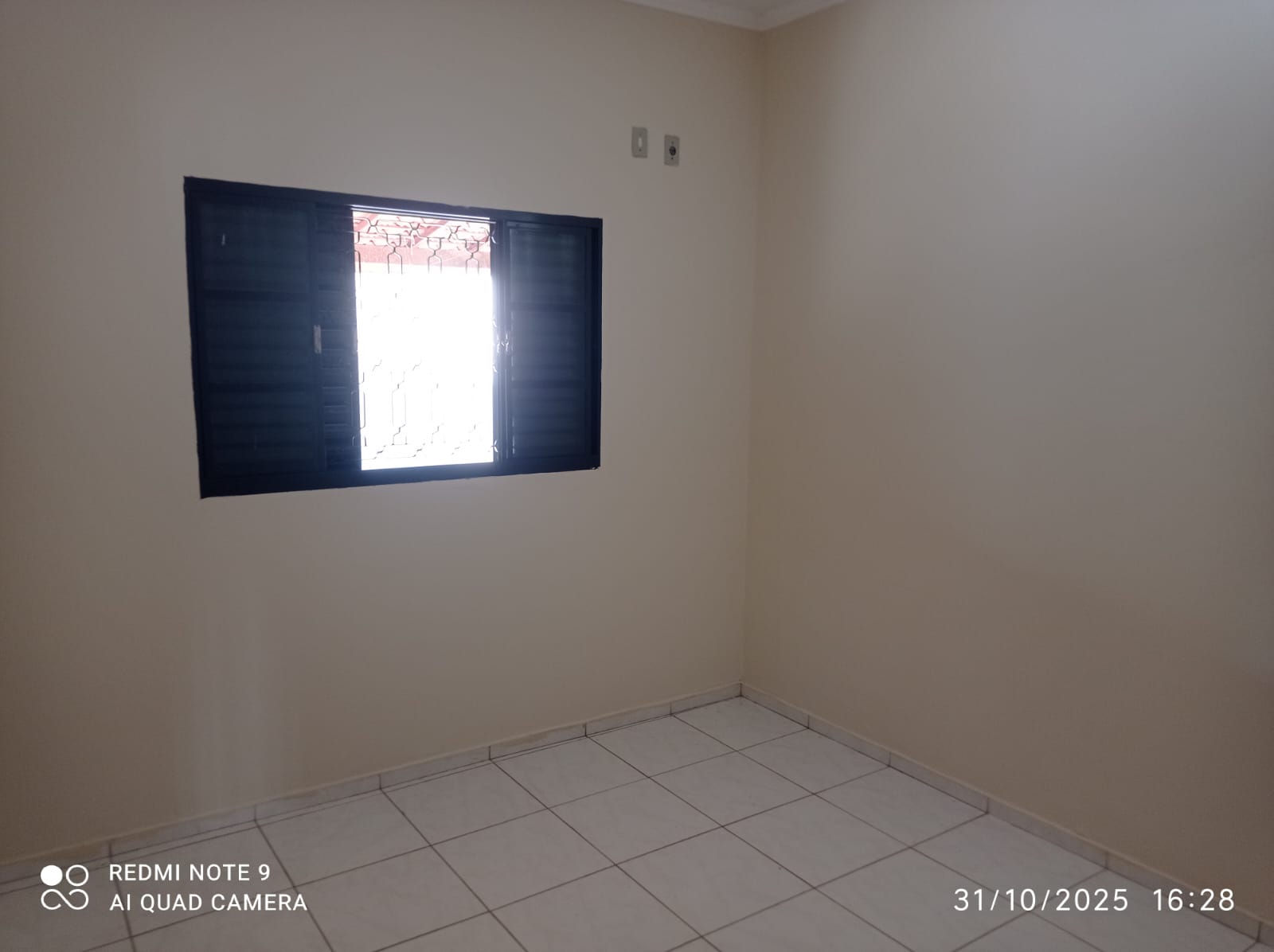 Rua José Diniz Mendonça, 29 - Residencial Jardim Tropical